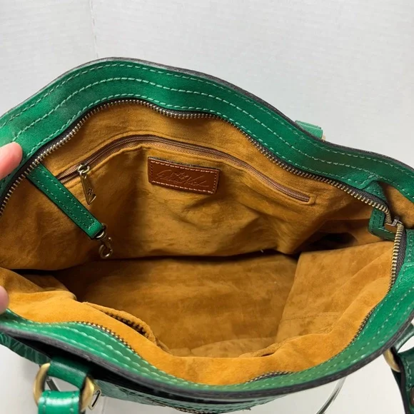 Patricia Nash Poppy ToteNash Green Tooled Leather - Picture 4 of 6